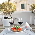 Relais Corte Palmieri & Il Chiostro - Residenza D'epoca Hotel Gallipoli