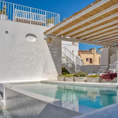 Relais Corte Palmieri & Il Chiostro - Residenza D'epoca 4* غالّيبولي