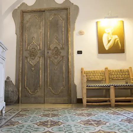 Relais Corte Palmieri & Il Chiostro - Residenza D'epoca 4* غالّيبولي