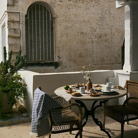Relais Corte Palmieri & Il Chiostro - Residenza D'epoca 4*