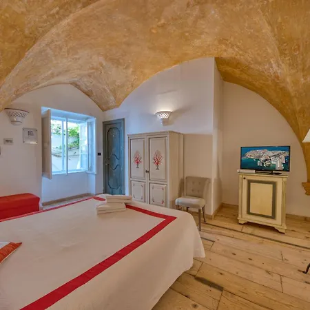 Hotel Relais Corte Palmieri&il Chiostro - Residenza D'epoca 4*