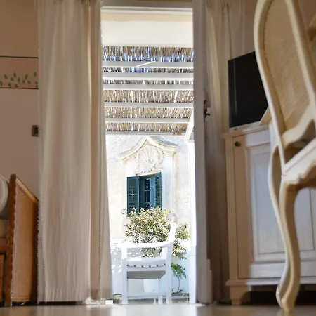 Relais Corte Palmieri & Il Chiostro - Residenza D'epoca Hotel 4*